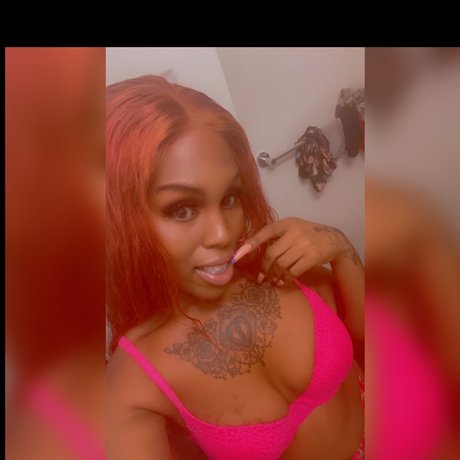 Nacktes geleaktes OnlyFans-Foto von Tsraven