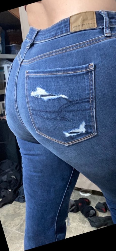 Nacktes geleaktes OnlyFans-Foto von Beanie Babii