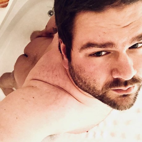Nacktes geleaktes OnlyFans-Foto von Andrew H