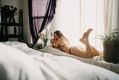 Nacktes geleaktes OnlyFans-Foto von Bare Beauty