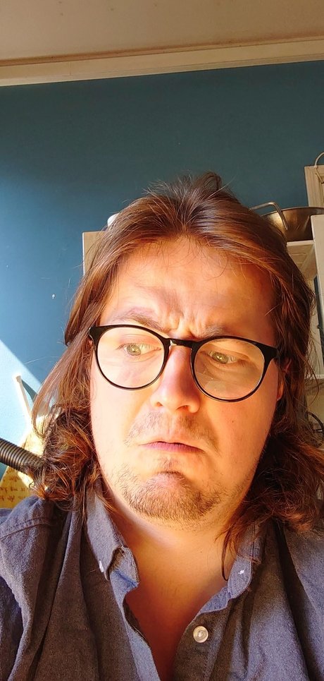 Nacktes geleaktes OnlyFans-Foto von Magnus