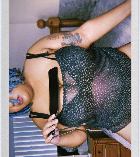 Nacktes geleaktes OnlyFans-Foto von Mila Alise