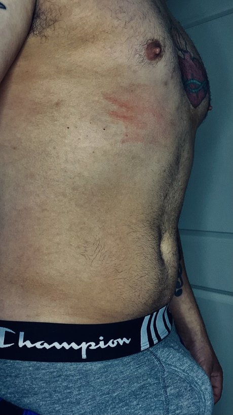 Nacktes geleaktes OnlyFans-Foto von Mikey Scott