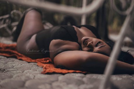 Nacktes geleaktes OnlyFans-Foto von Draya 