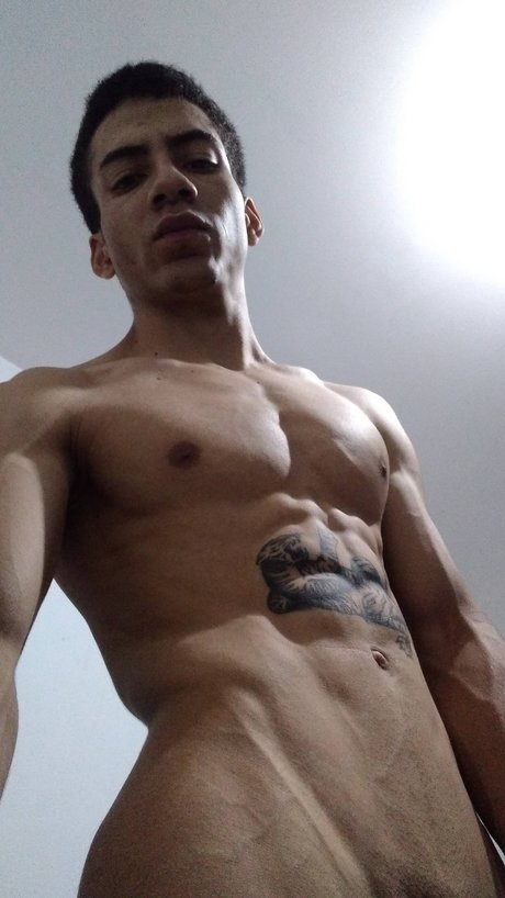 Nacktes geleaktes OnlyFans-Foto von Cat Cash