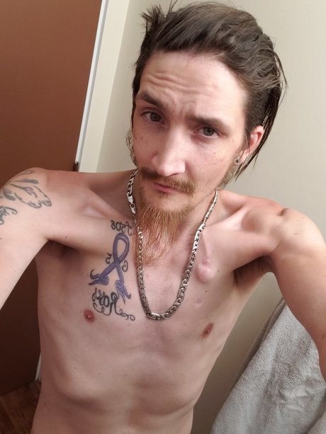 Nacktes geleaktes OnlyFans-Foto von Michael