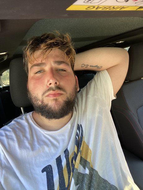 Nacktes geleaktes OnlyFans-Foto von Chubby Bear