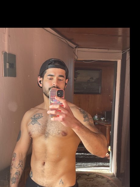 Nacktes geleaktes OnlyFans-Foto von Zeus