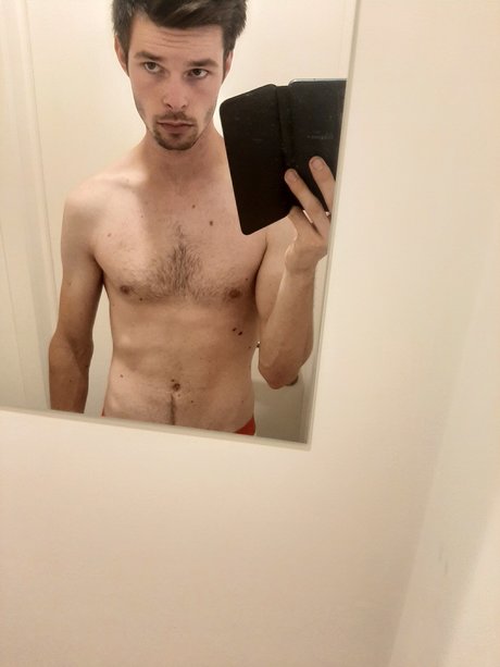 Nacktes geleaktes OnlyFans-Foto von Michiel