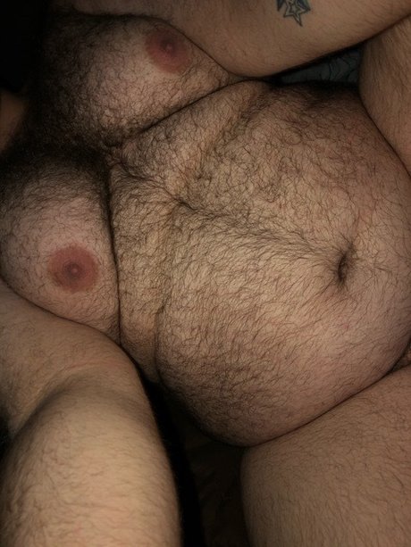 Nacktes geleaktes OnlyFans-Foto von Hairy Chub