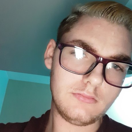 Nacktes geleaktes OnlyFans-Foto von Caleb2000h