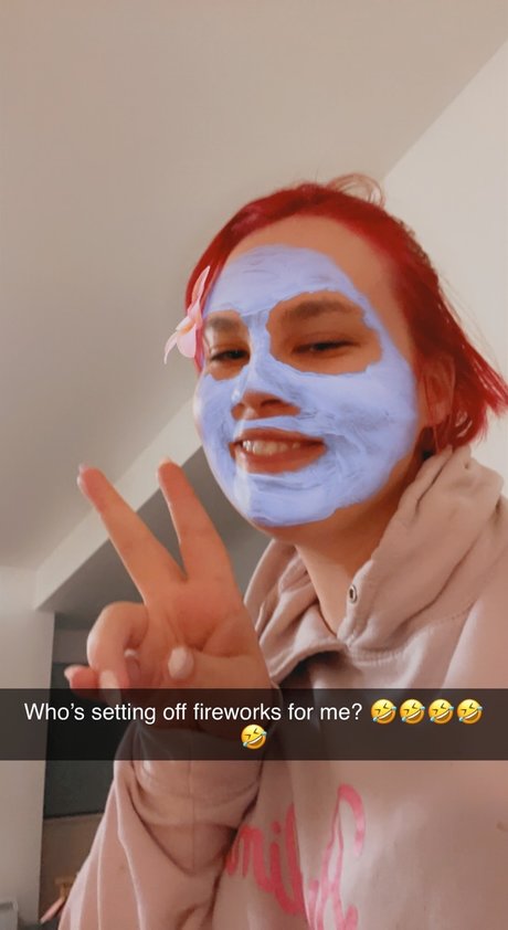Nacktes geleaktes OnlyFans-Foto von Millie