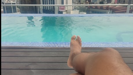 Nacktes geleaktes OnlyFans-Foto von Andrs