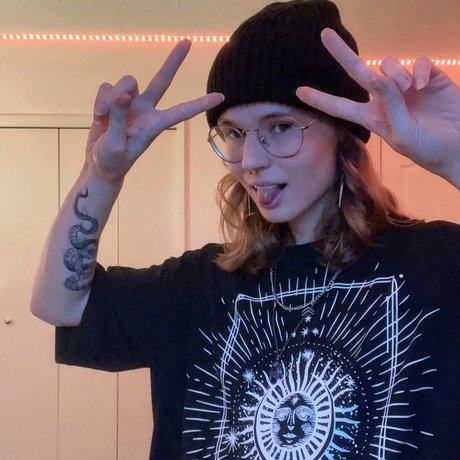 Nacktes geleaktes OnlyFans-Foto von Cerulean Solace