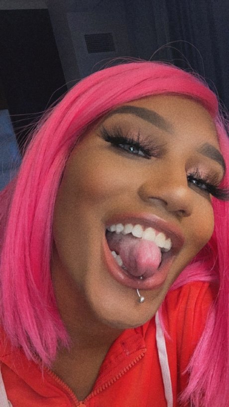 Queenbuttercup
