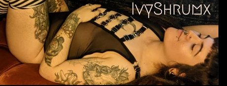 Nacktes geleaktes OnlyFans-Foto von Ivy Shrum