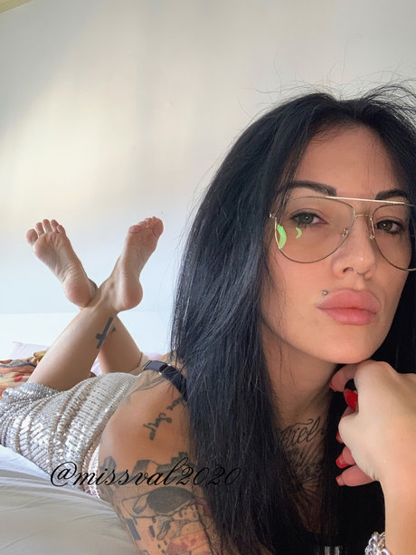 Nacktes geleaktes OnlyFans-Foto von Missval2020