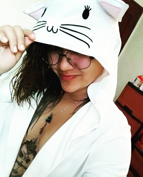 Nacktes geleaktes OnlyFans-Foto von Mishucat