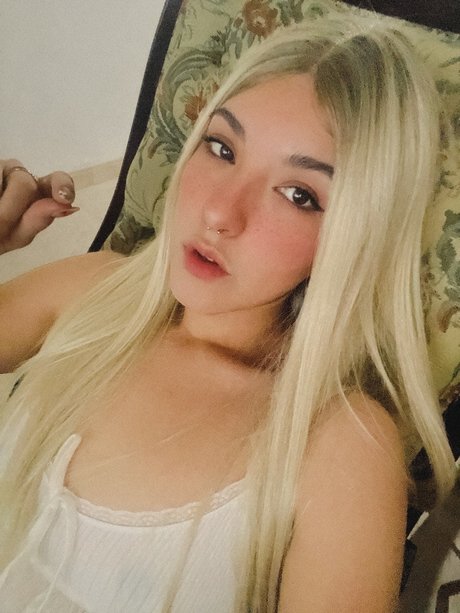 Nacktes geleaktes OnlyFans-Foto von Mishelle