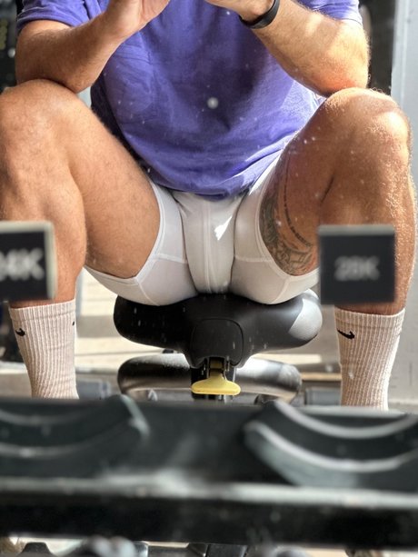 Nacktes geleaktes OnlyFans-Foto von Mirooo