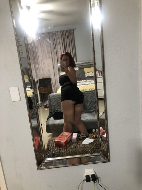Nacktes geleaktes OnlyFans-Foto von Miss Kimberly