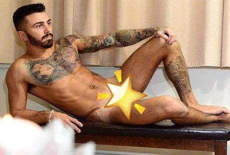 Nacktes geleaktes OnlyFans-Foto von Jdubby0