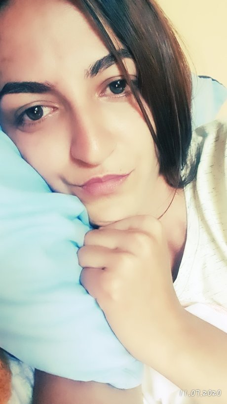 Nacktes geleaktes OnlyFans-Foto von Jasmin