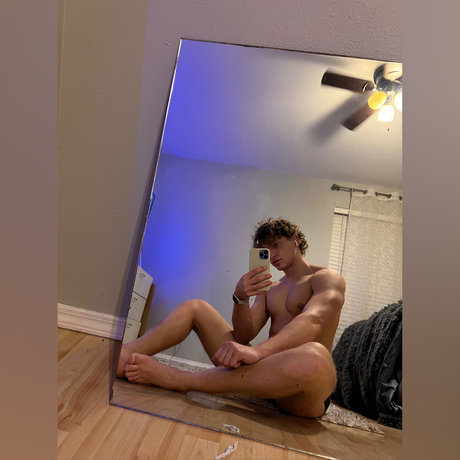 Nacktes geleaktes OnlyFans-Foto von Jersey