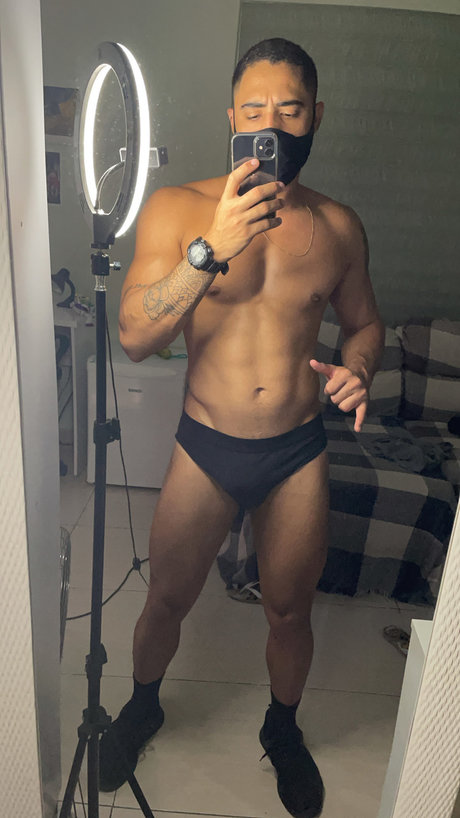Nacktes geleaktes OnlyFans-Foto von Caque