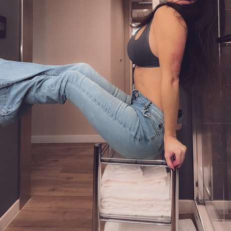 Nacktes geleaktes OnlyFans-Foto von Its Me Kelli Free 