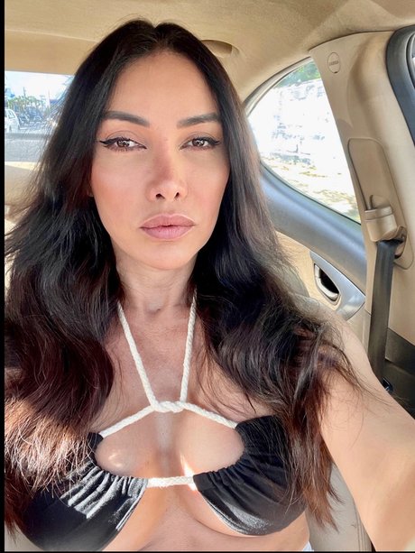 Nacktes geleaktes OnlyFans-Foto von J B