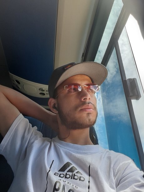 Nacktes geleaktes OnlyFans-Foto von Juan Camilo Rodriguez Ortiz