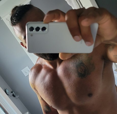 Nacktes geleaktes OnlyFans-Foto von Jessie Jay Banger