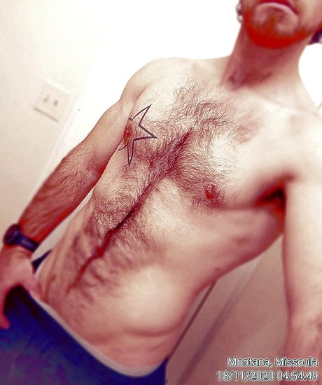 Nacktes geleaktes OnlyFans-Foto von Armenian Meat Hammer