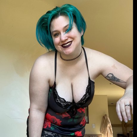 Nacktes geleaktes OnlyFans-Foto von Its Embyr Thorn