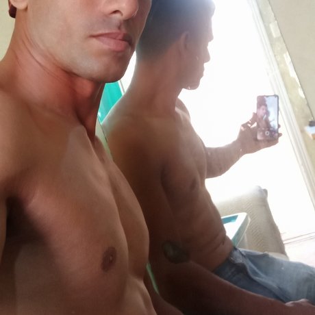 Nacktes geleaktes OnlyFans-Foto von Hot Geral1479 