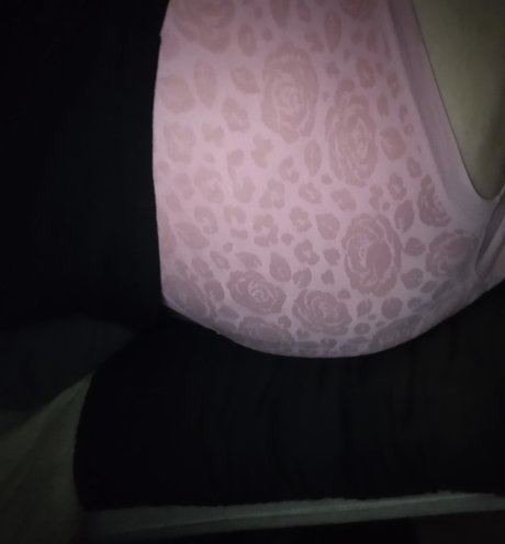 Nacktes geleaktes OnlyFans-Foto von Mistress Aria