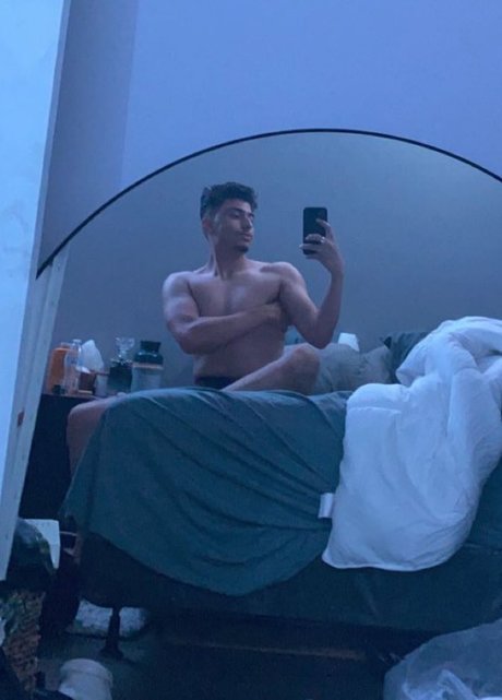 Nacktes geleaktes OnlyFans-Foto von Jaden Gray