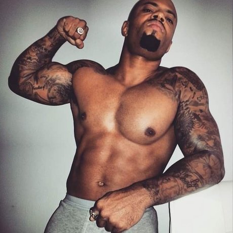 Nacktes geleaktes OnlyFans-Foto von Pretty Dck Mcjoy