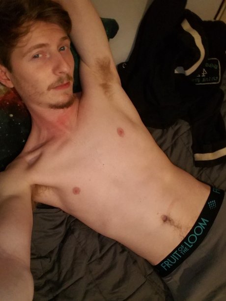 Nacktes geleaktes OnlyFans-Foto von Justin Case