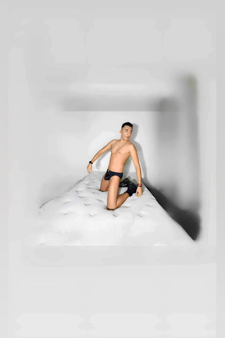 Nacktes geleaktes OnlyFans-Foto von Aaron 23cm 