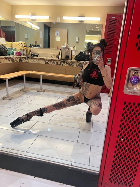 Nacktes geleaktes OnlyFans-Foto von  Karma