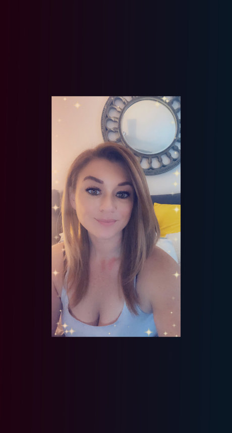 Nacktes geleaktes OnlyFans-Foto von Megan