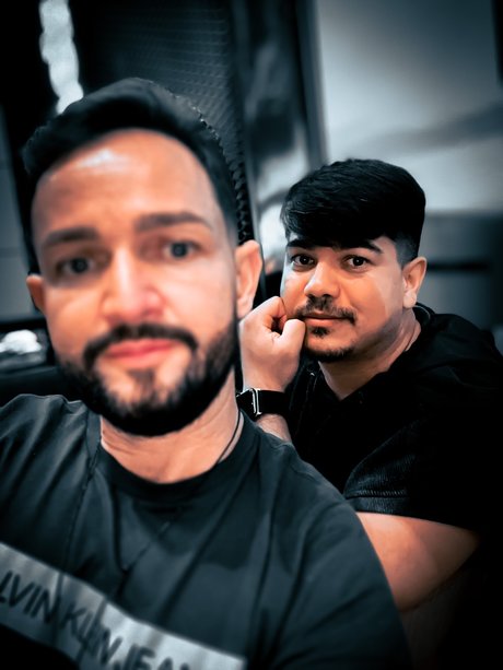 Nacktes geleaktes OnlyFans-Foto von Thiago E Elvis
