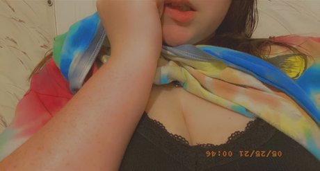 Nacktes geleaktes OnlyFans-Foto von Kitty