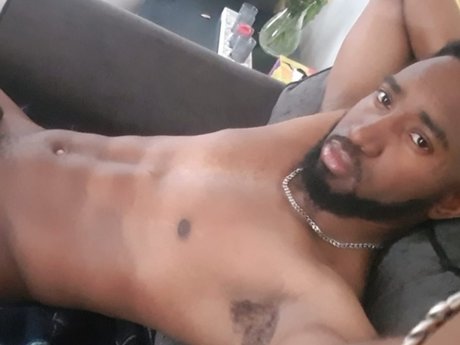 Nacktes geleaktes OnlyFans-Foto von Jamaican Sensation