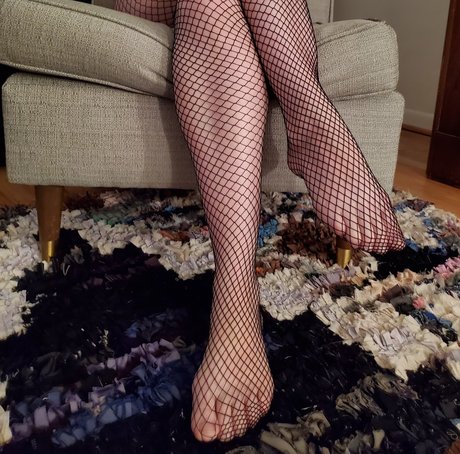 Nacktes geleaktes OnlyFans-Foto von Monroevillefeet And Toes