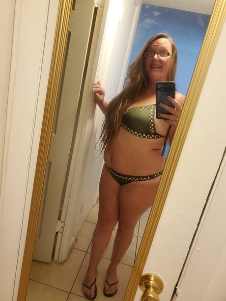 Nacktes geleaktes OnlyFans-Foto von Medusa