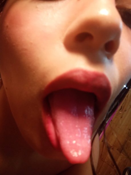 Nacktes geleaktes OnlyFans-Foto von Alexaa