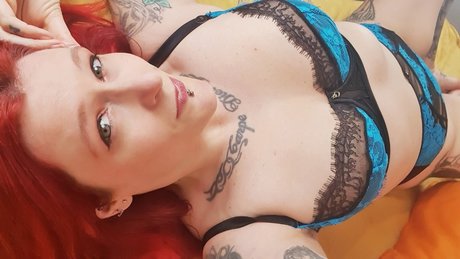 Nacktes geleaktes OnlyFans-Foto von Frayja